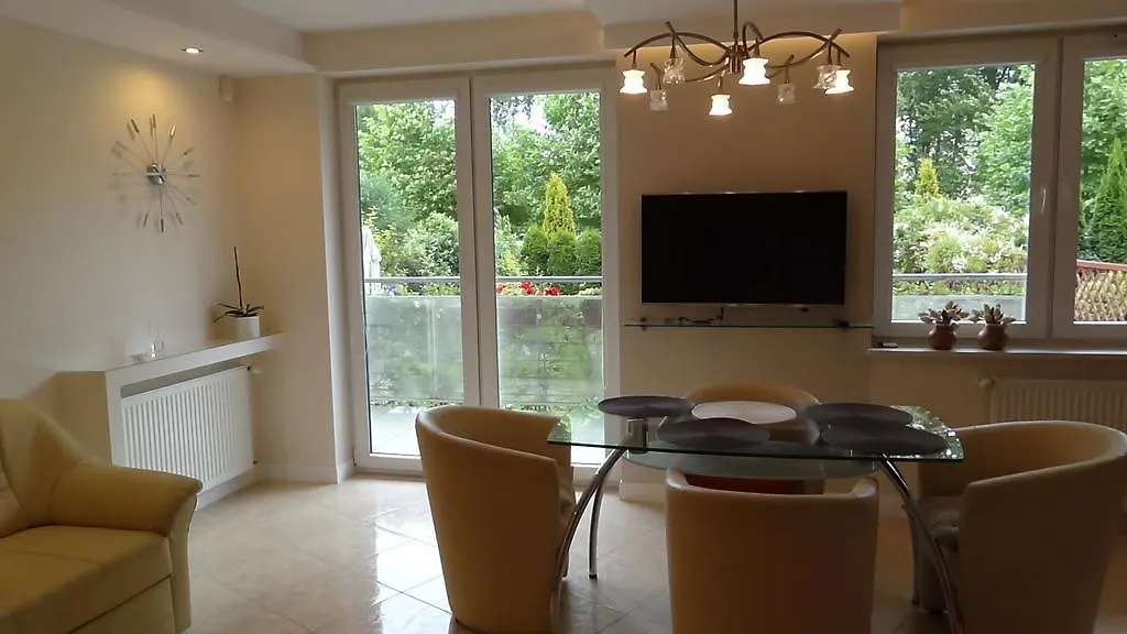 Apartament z Ogrodem Zielone Tarasy Kołobrzeg