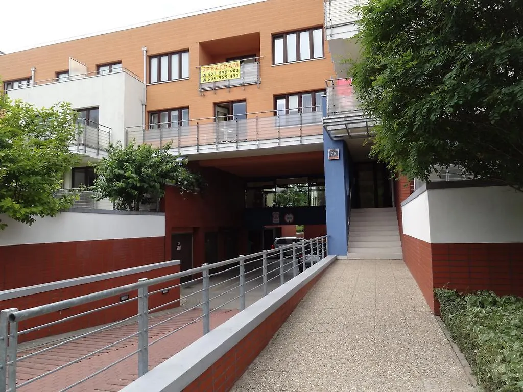 아파트 Apartament Z Ogrodem Zielone Tarasy 코워브제크